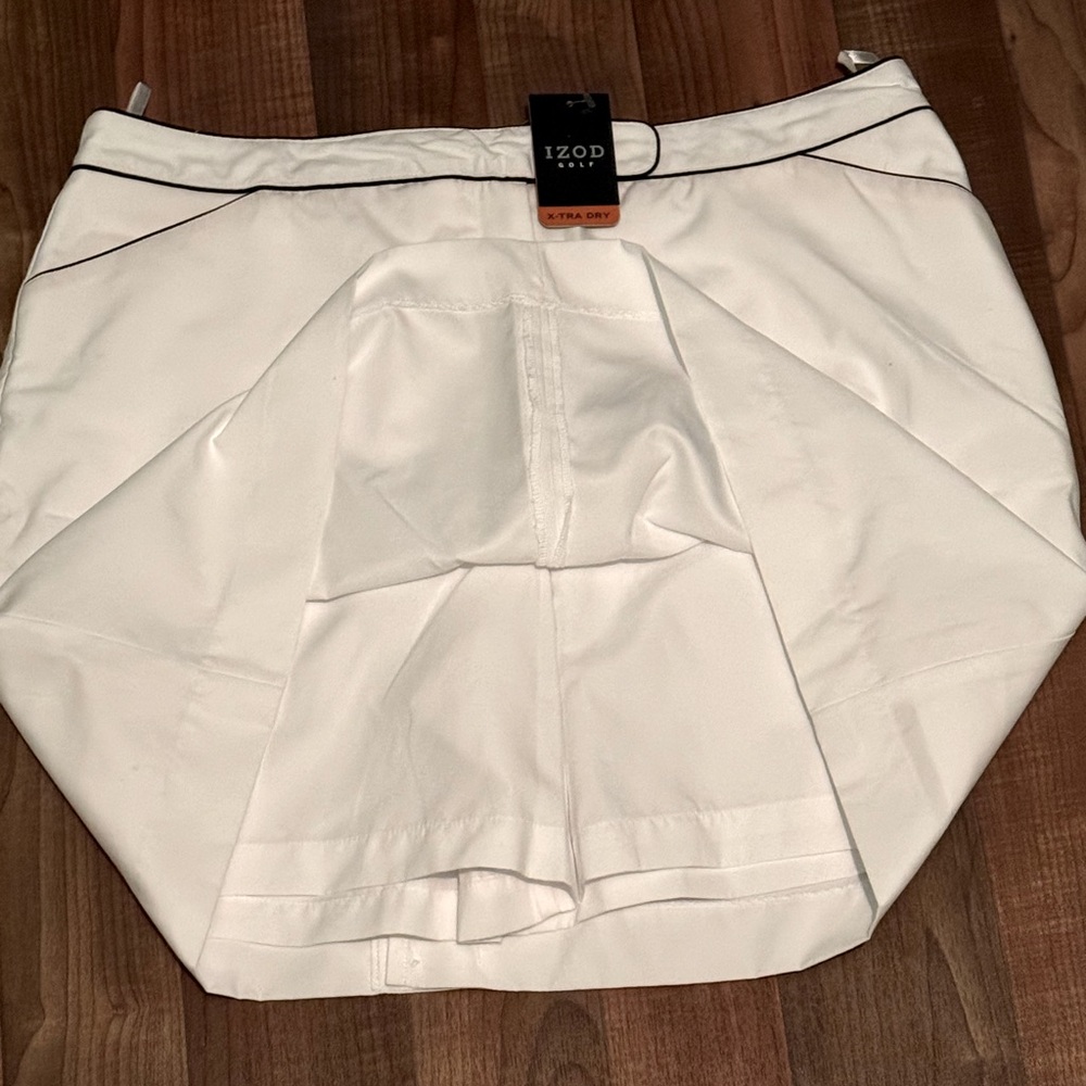 Izod skorts